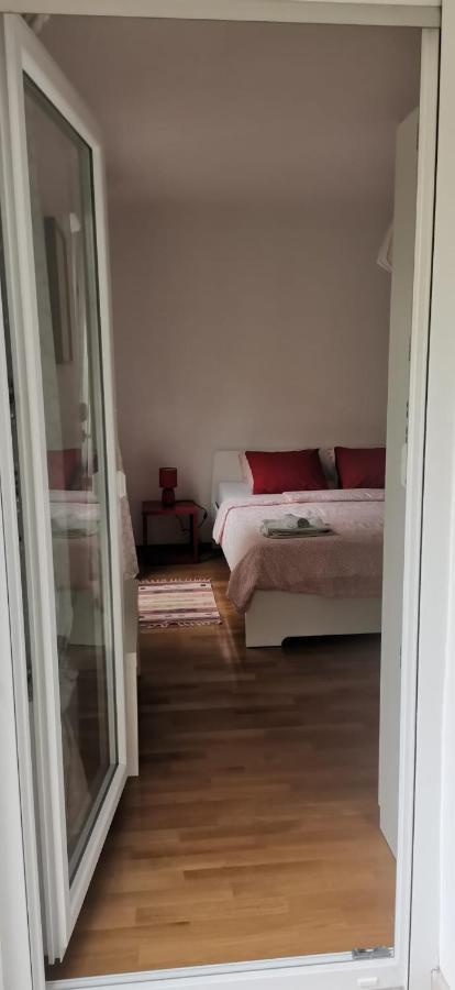 Apartment Homey Zara Esterno foto