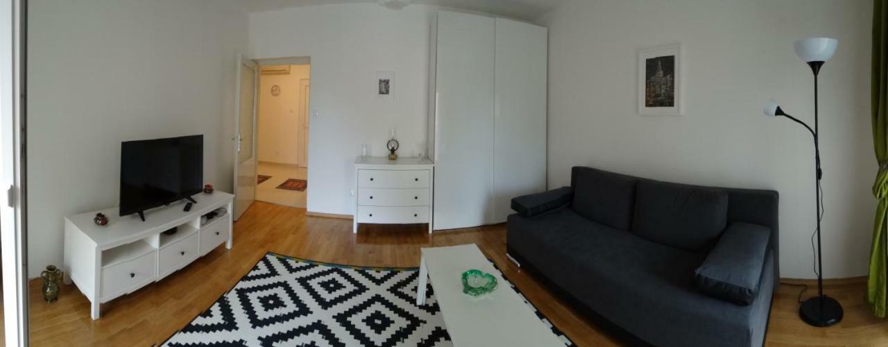 Apartment Homey Zara Esterno foto